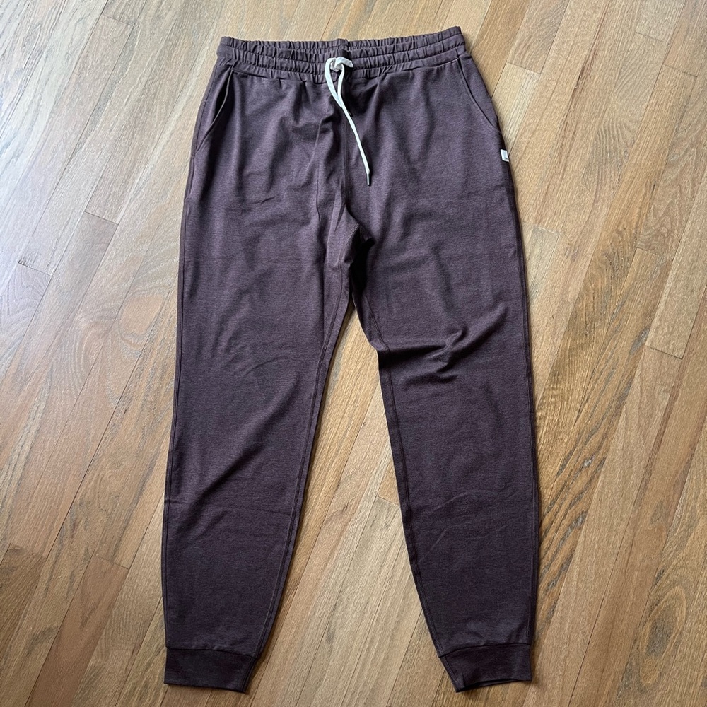 Vuori Women’s Performance Jogger Pants in Java Heather